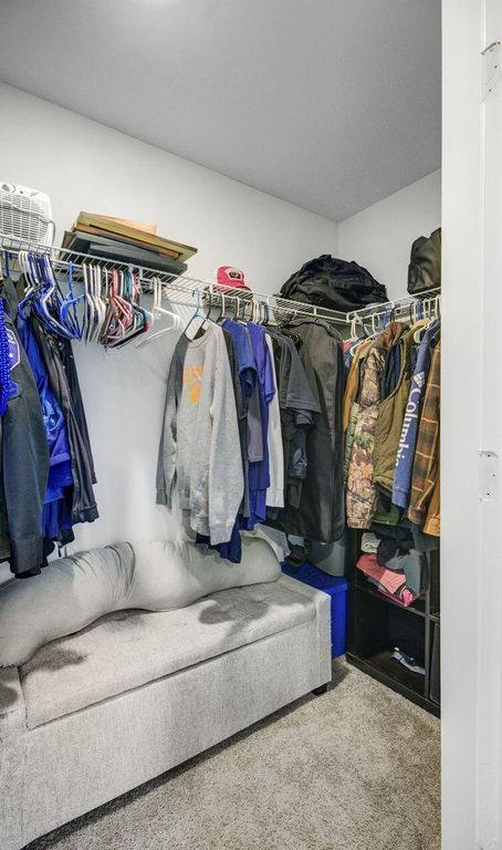 Image 24 of property listing at 405 Oak View Way, Summerville, SC 29483