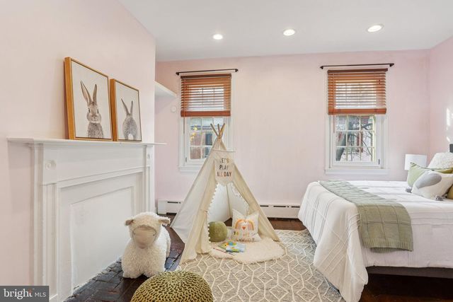 323 S CAMAC ST, Philadelphia, PA 19107