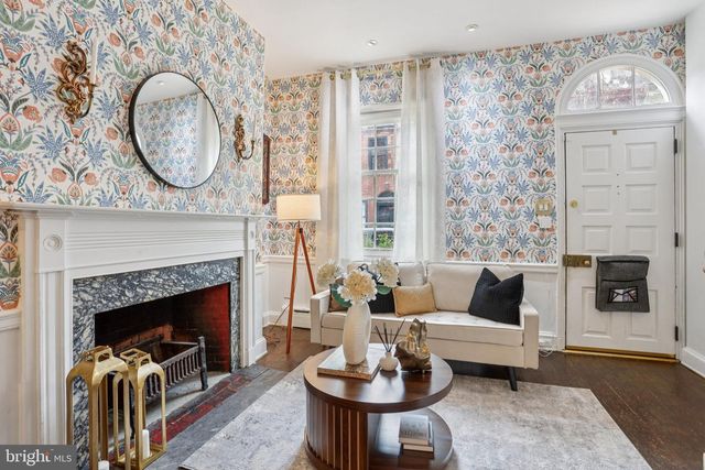 323 S CAMAC ST, Philadelphia, PA 19107