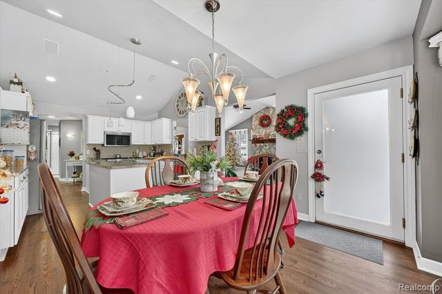 68649 Cornerstone Drive, Washington, MI 48095