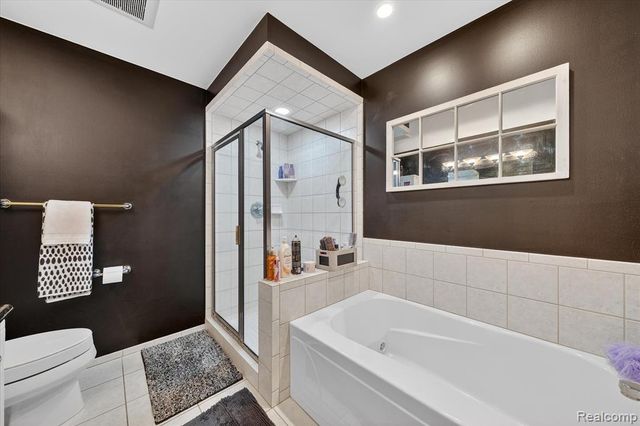 68649 Cornerstone Drive, Washington, MI 48095