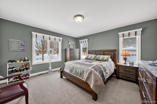 68649 Cornerstone Drive, Washington, MI 48095