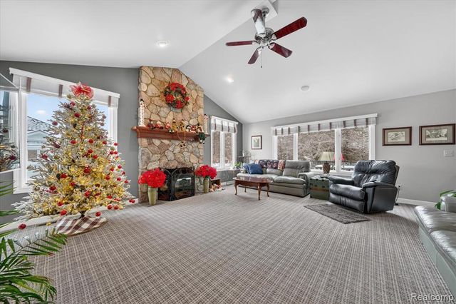 68649 Cornerstone Drive, Washington, MI 48095