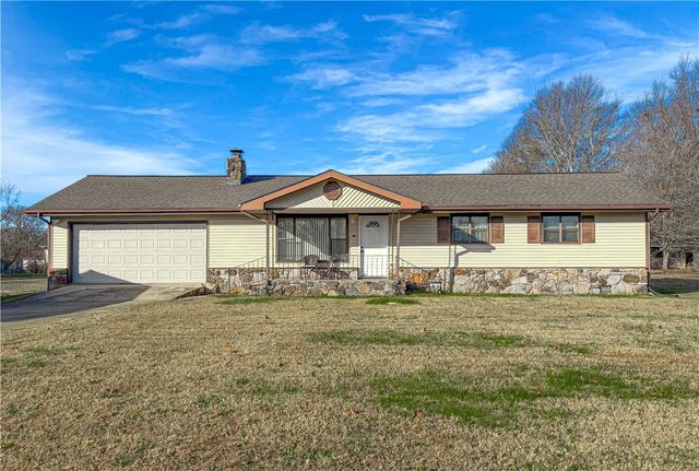 7341 Steven Street, Harrison, AR 72601