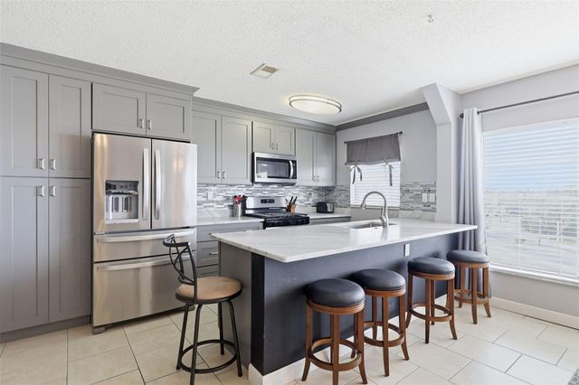 9950 62ND TERRACE N 415, St Petersburg, FL 33708