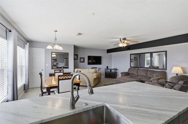 9950 62ND TERRACE N 415, St Petersburg, FL 33708