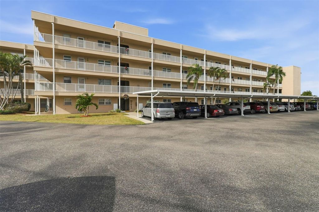 9950 62ND TERRACE N 415, St Petersburg, FL 33708