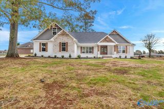 253 Bobo Road, Hazel Green, AL 35750
