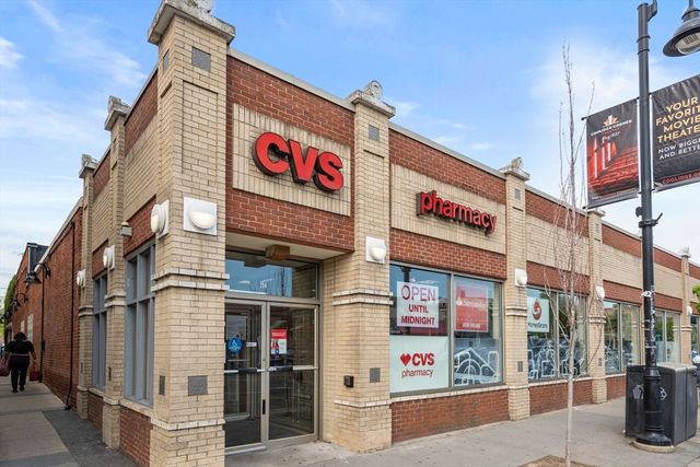 40 Centre St 506, Brookline, MA 02446