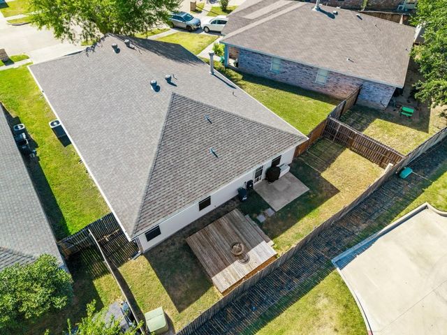 8721 Hunters Point Way, Fort Worth, TX 76123