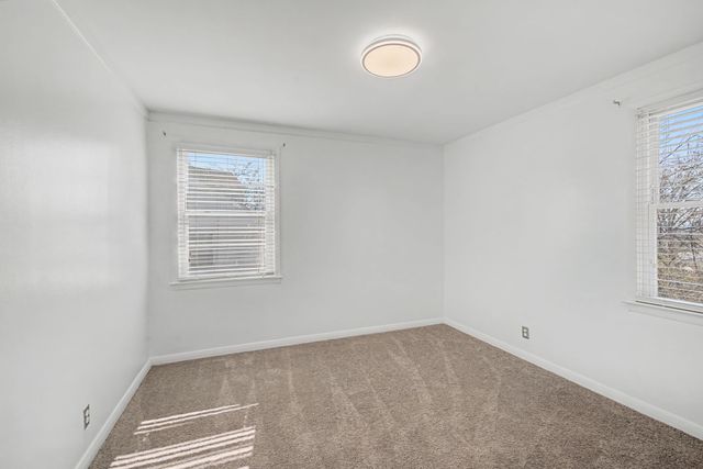 3827 Sentinel Dr, Nashville, TN 37209