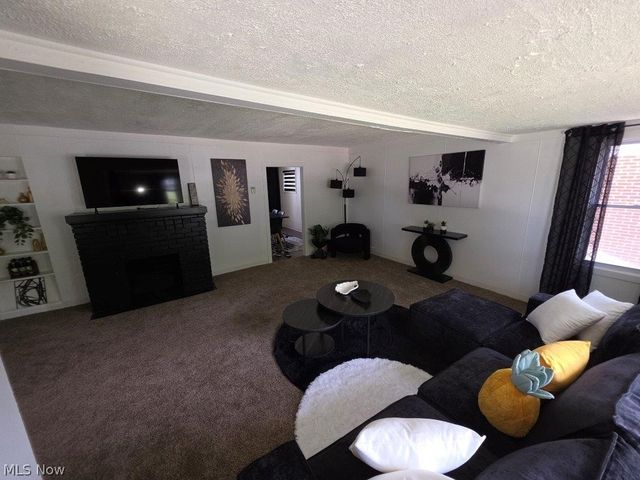 20632 Woodstock Avenue, Fairview Park, OH 44126