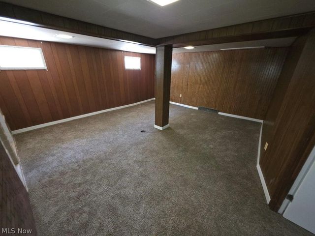 20632 Woodstock Avenue, Fairview Park, OH 44126