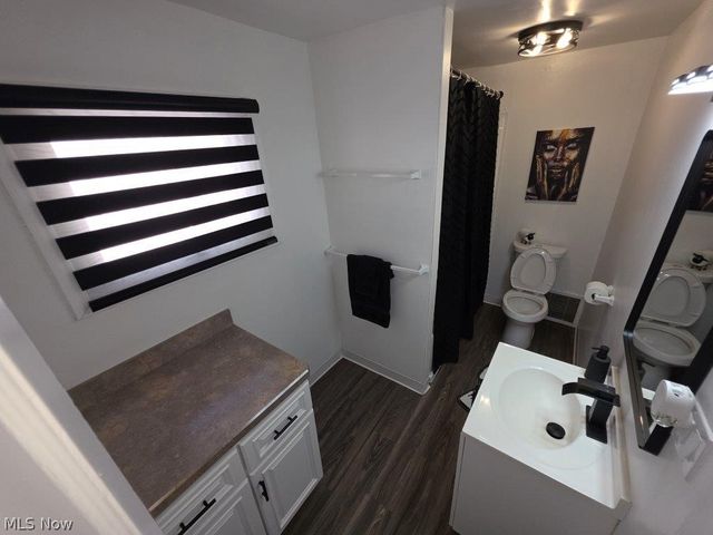 20632 Woodstock Avenue, Fairview Park, OH 44126