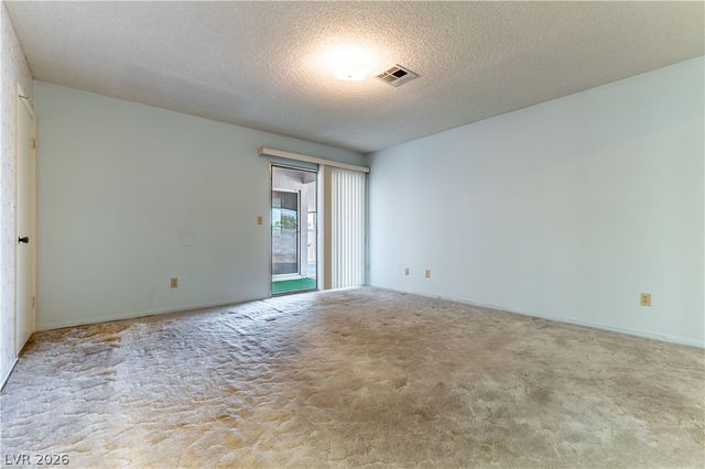 1848 Golden Shadow Drive, Henderson, NV 89002
