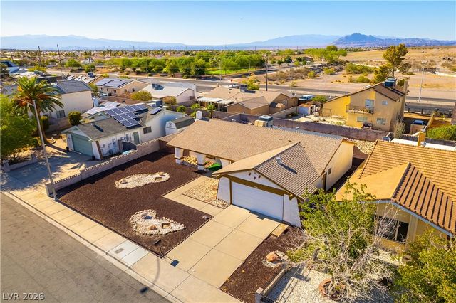 1848 Golden Shadow Drive, Henderson, NV 89002
