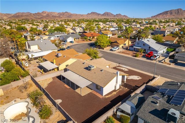 1848 Golden Shadow Drive, Henderson, NV 89002