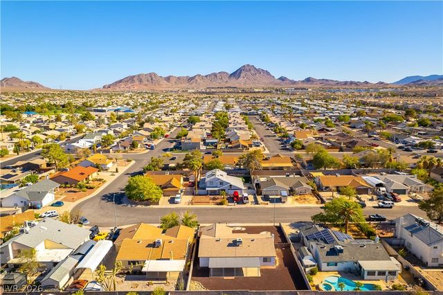 1848 Golden Shadow Drive, Henderson, NV 89002