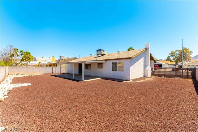 1848 Golden Shadow Drive, Henderson, NV 89002