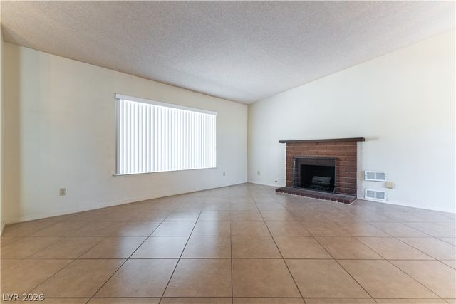 1848 Golden Shadow Drive, Henderson, NV 89002