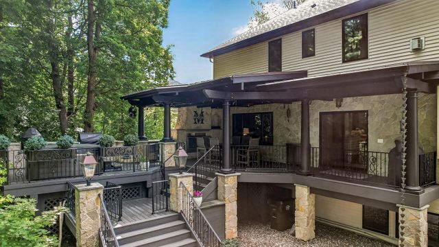 8462 152nd Place, Savage, MN 55378