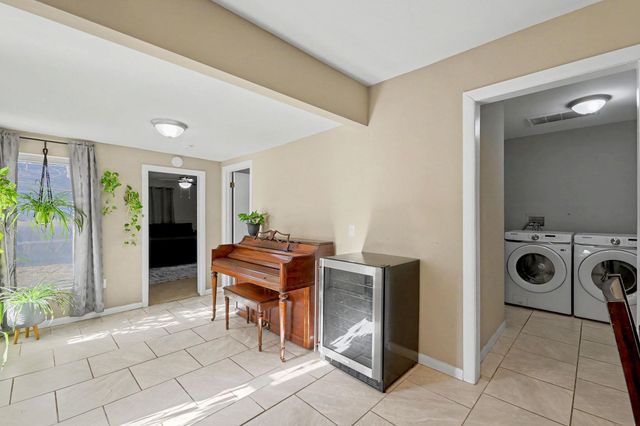 761 N Young St, Wichita, KS 67212