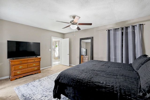 761 N Young St, Wichita, KS 67212