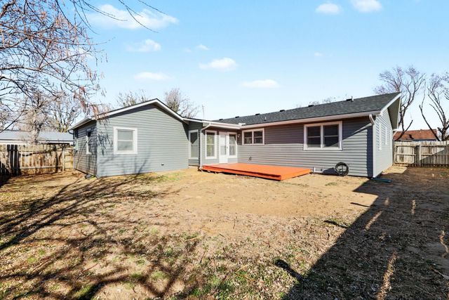 761 N Young St, Wichita, KS 67212