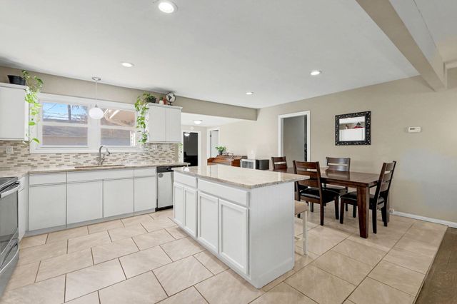 761 N Young St, Wichita, KS 67212