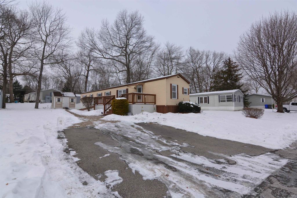 11 Amy Lane, Hampstead, NH 03841