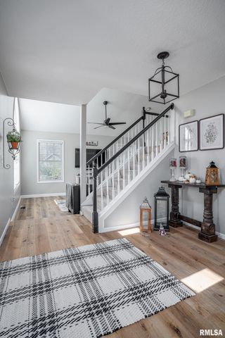 76 PARK VIEW Drive, Eldridge, IA 52748