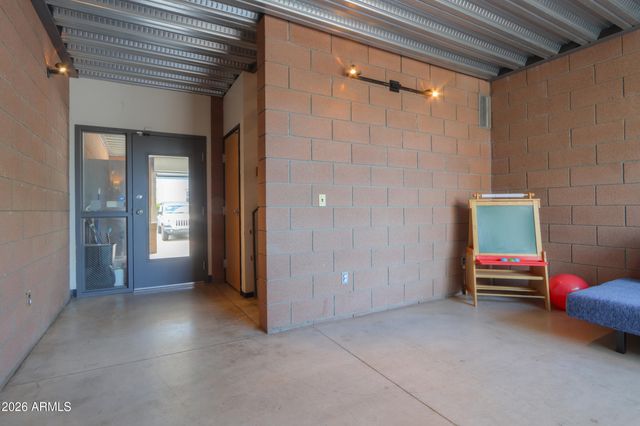 930 N 9TH Street 2, Phoenix, AZ 85006