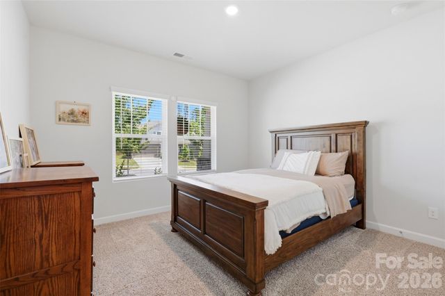 932 Rachel Anne Drive, Belmont, NC 28012