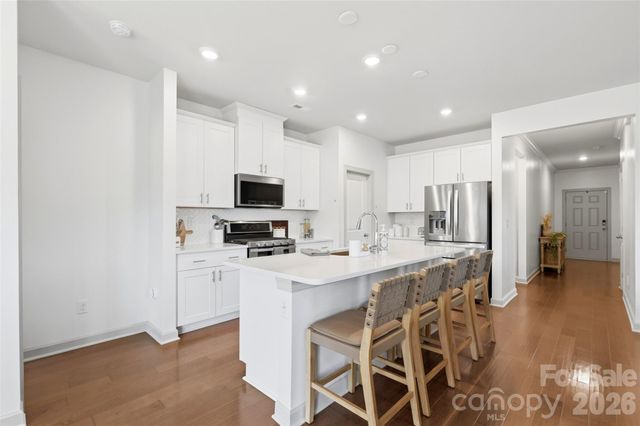 932 Rachel Anne Drive, Belmont, NC 28012