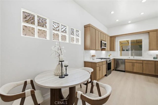 4 Via Jacinto, Rancho Santa Margarita, CA 92688