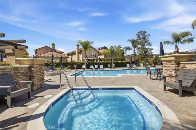4 Via Jacinto, Rancho Santa Margarita, CA 92688