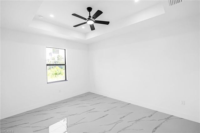 433 Rayford ST, Lehigh Acres, FL 33974