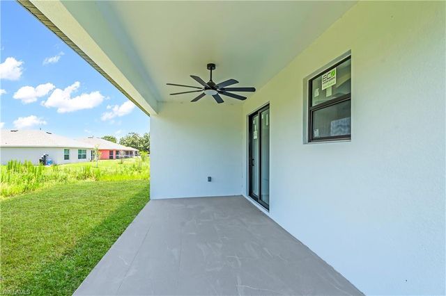 433 Rayford ST, Lehigh Acres, FL 33974