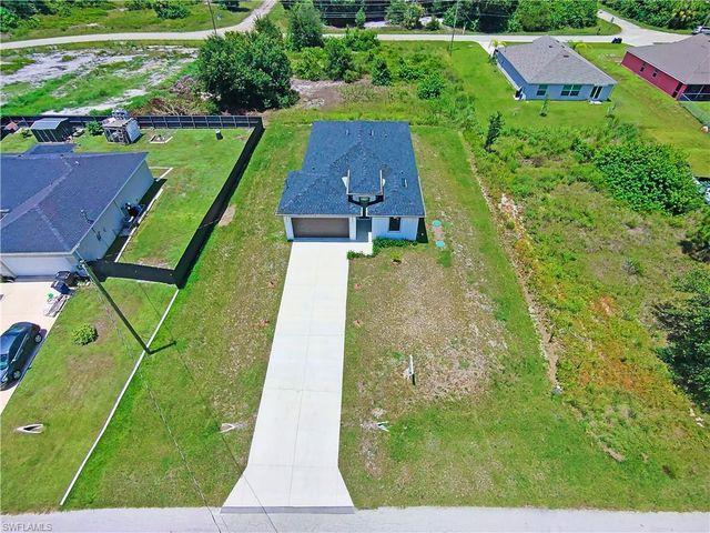433 Rayford ST, Lehigh Acres, FL 33974