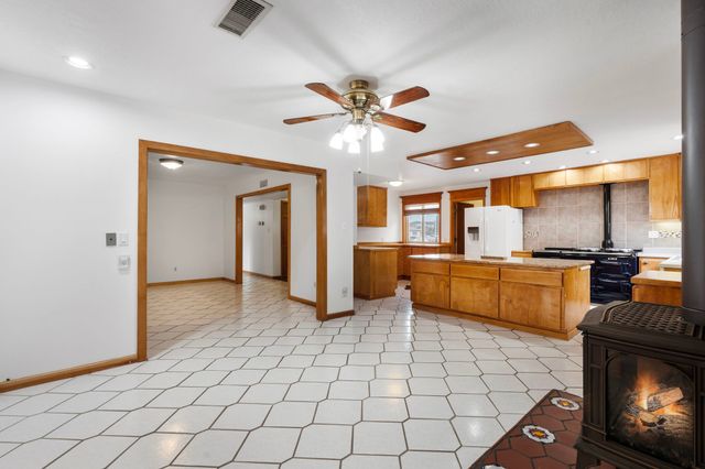 2404 Calle Loma Bonita, Santa Fe, NM 87507