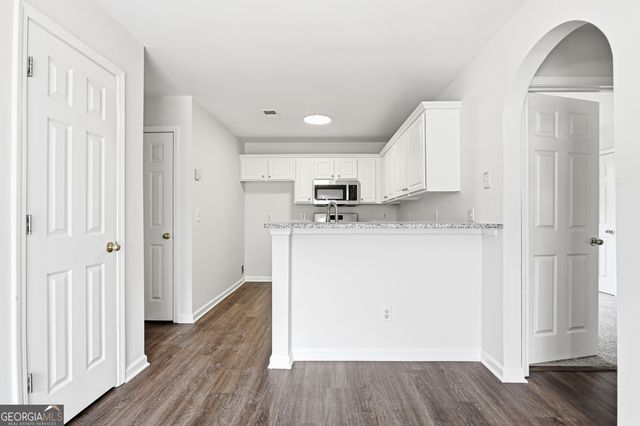 307 Parkview Place, Woodstock, GA 30189