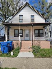 8033 Jackson Avenue, Warren, MI 48089