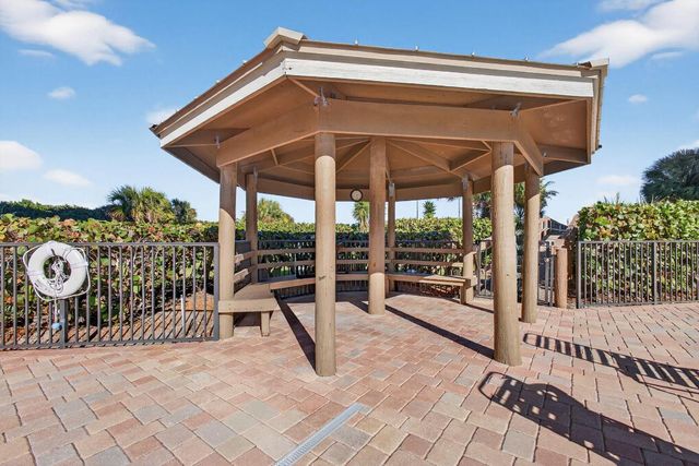 3150 N Highway A1a 902, Fort Pierce, FL 34949