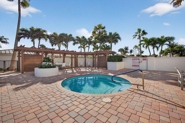 3150 N Highway A1a 902, Fort Pierce, FL 34949