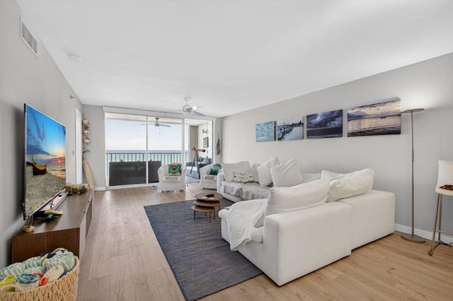 3150 N Highway A1a 902, Fort Pierce, FL 34949