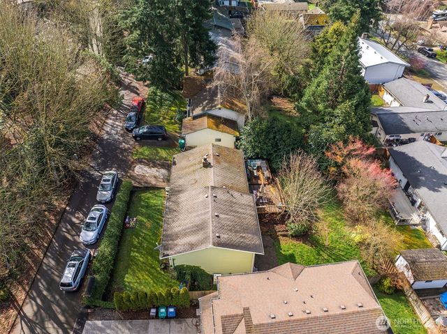 28425 15th Place S, Federal Way, WA 98003