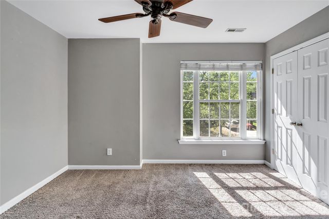 9423 Willow Tree Lane, Charlotte, NC 28277
