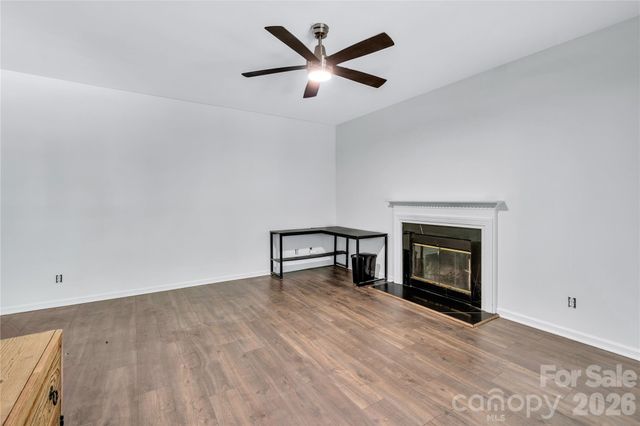 9423 Willow Tree Lane, Charlotte, NC 28277