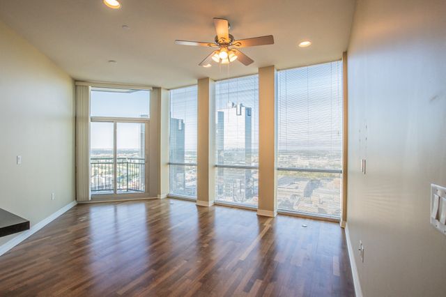 500 Throckmorton Street 2502, Fort Worth, TX 76102