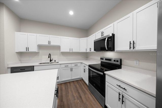 5849 SE DREW ROAD 1 & 2, Belleview, FL 34420